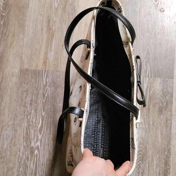 Authentic Kate Spade coated bag - Picture 5 of 5